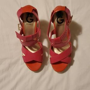 Guess wedges